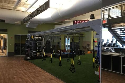 Best Strength Training Studios in Elmhurst .